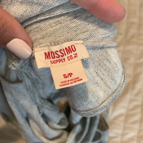 Cowlick workout pull over sleeveless sweater - Picture 6 of 6